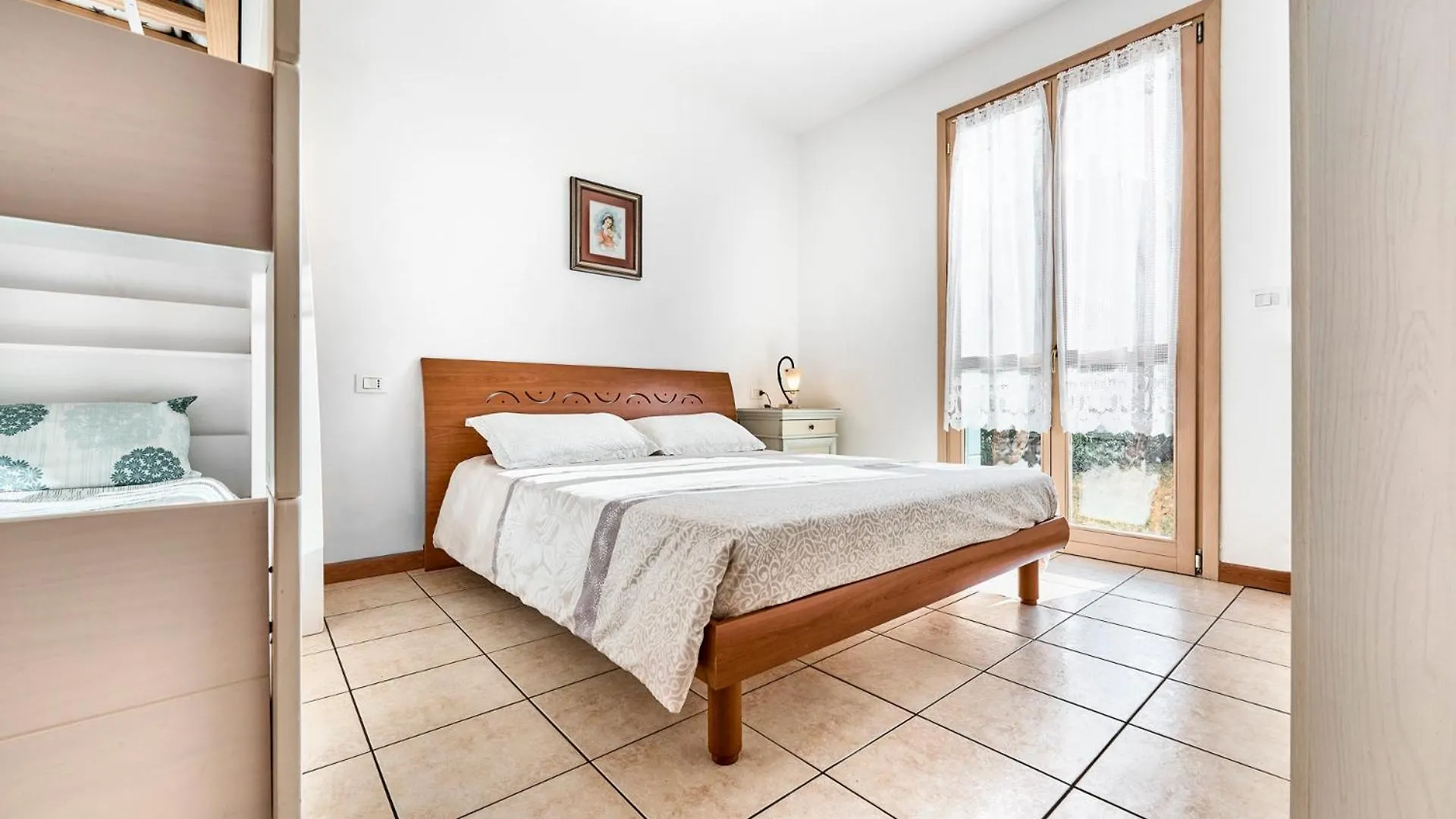 Jesolo Flowers Beach House - Host Solution