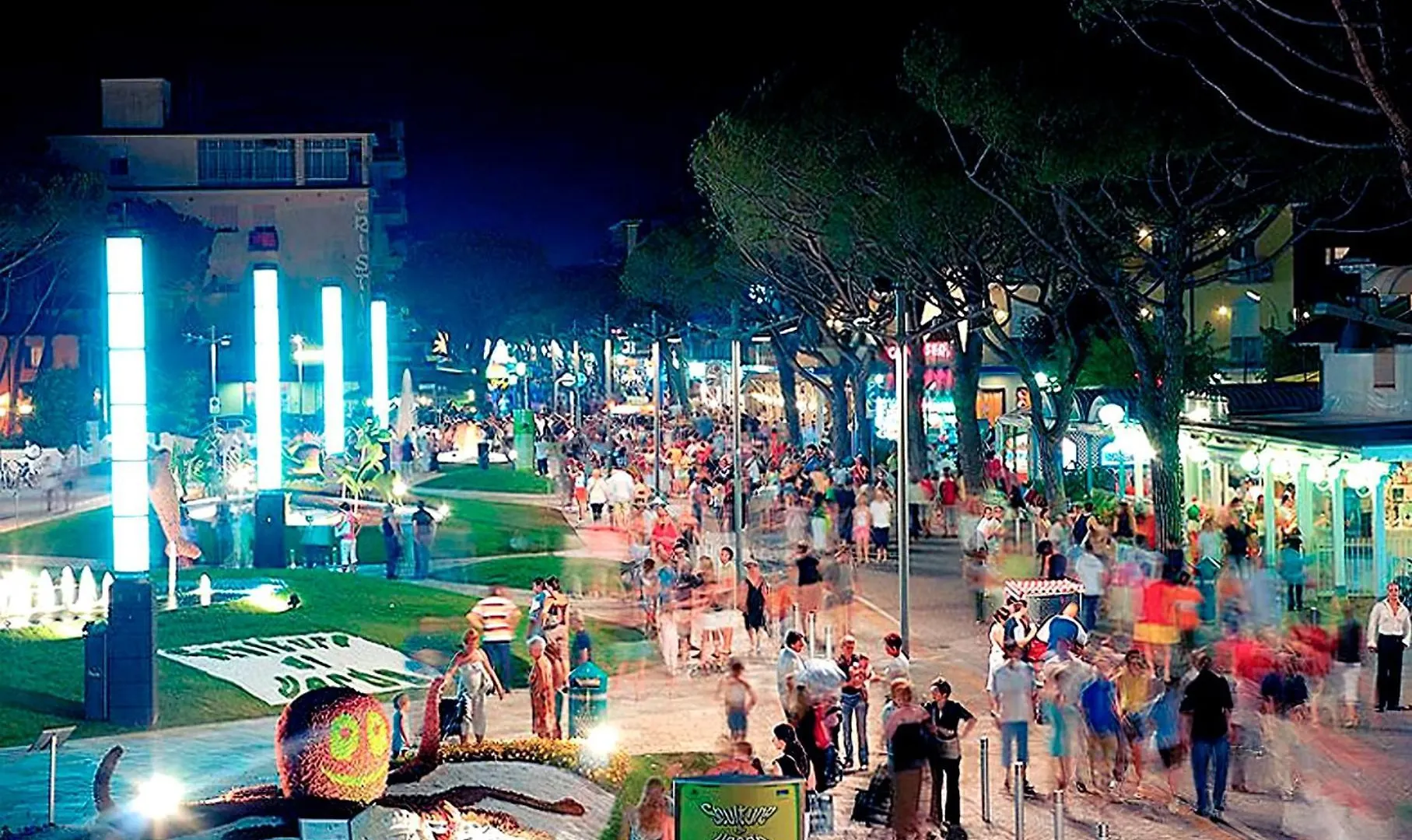 Apartment Jesolo Flowers Beach House - Host Solution Italy