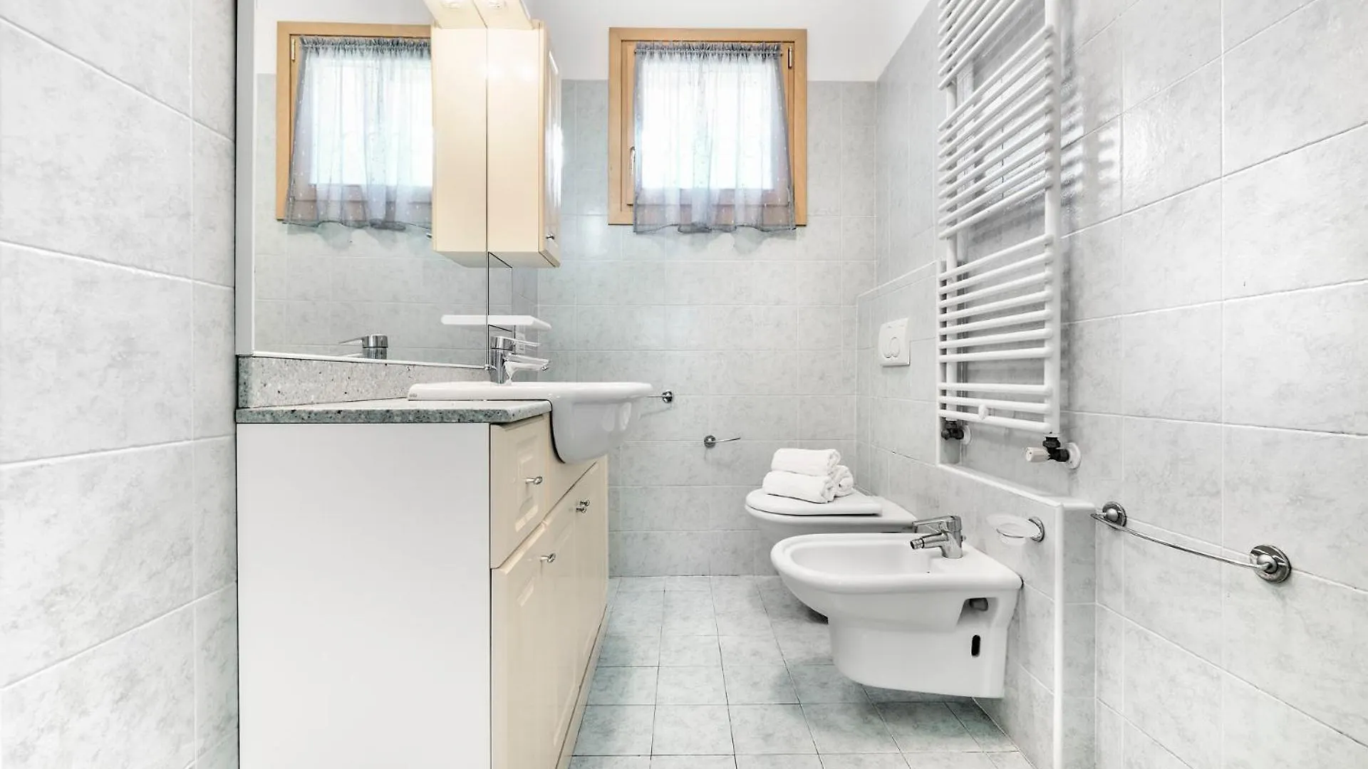 Apartment Jesolo Flowers Beach House - Host Solution