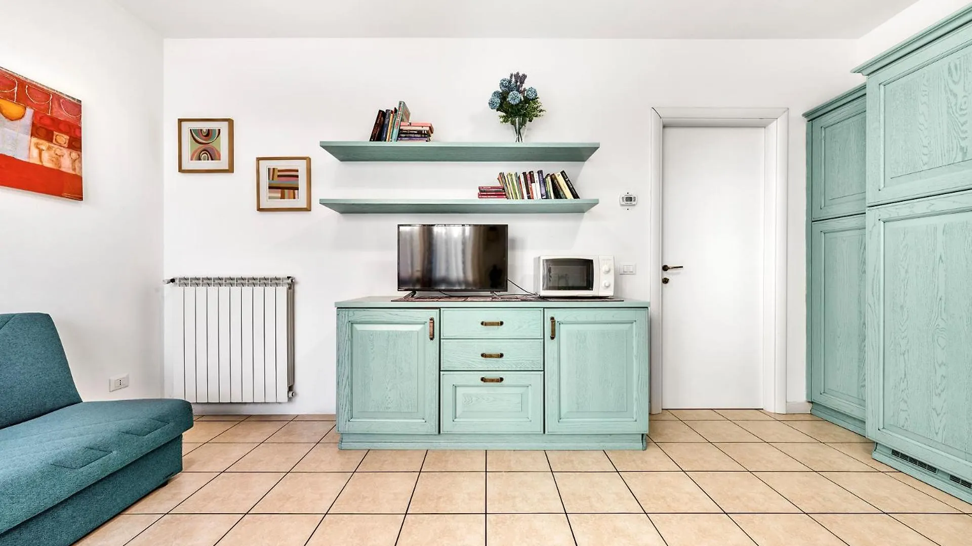 Jesolo Flowers Beach House - Host Solution Italy