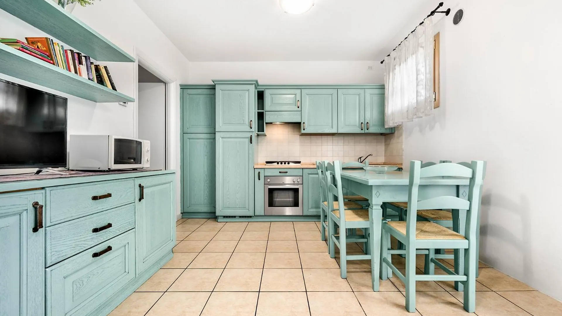 Jesolo Flowers Beach House - Host Solution 0*, Lido di Jesolo
